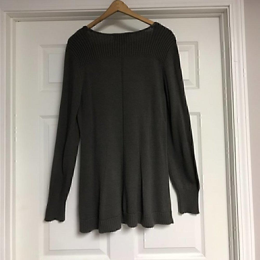 🎉 HP🎉Calvin Klein Jeans V-Neck Tunic Sweater (XL) - Picture 3 of 4